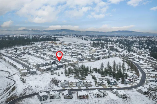 $650,000 | 10837 North Paiute Drive, Spokane, WA 99208