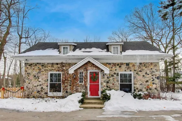 $995,000 | 1800 Telegraph Road, Bannockburn, IL 60015