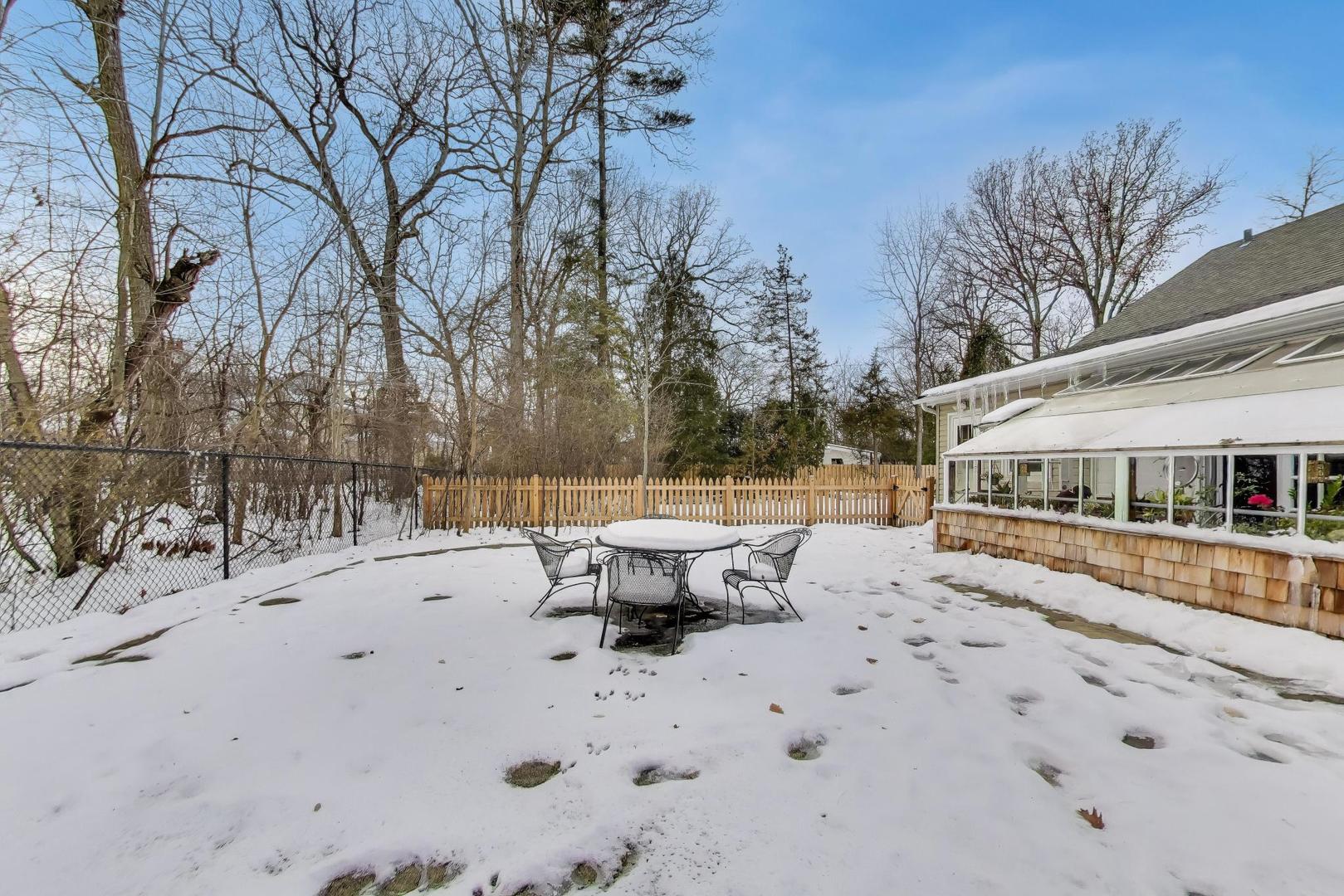 1800 Telegraph Road Bannockburn, IL 60015 - Photo 38 of 45