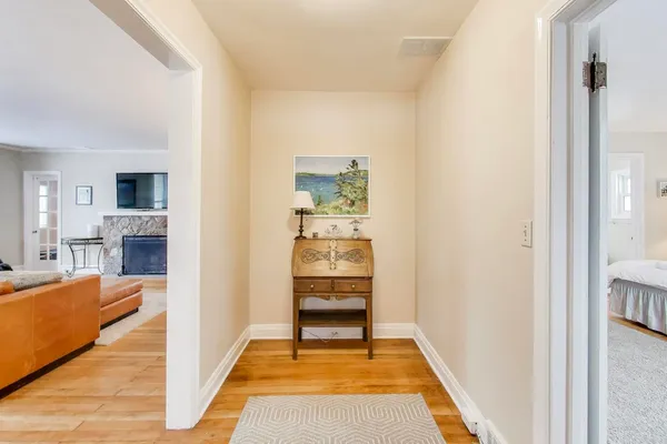 $995,000 | 1800 Telegraph Road, Bannockburn, IL 60015