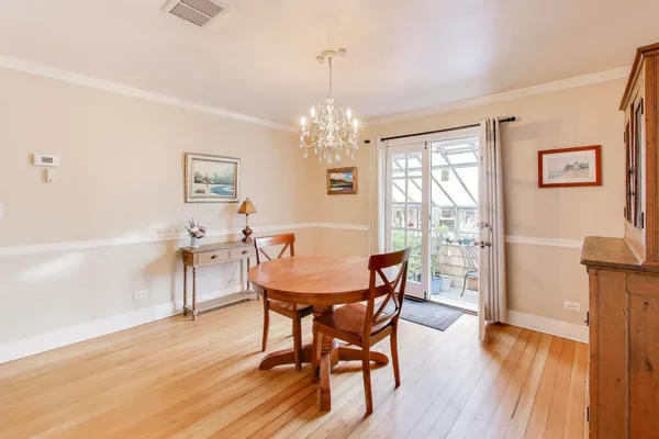 $995,000 | 1800 Telegraph Road, Bannockburn, IL 60015