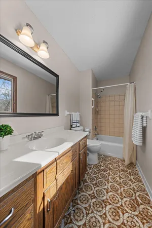 $569,000 | 9923 219th Street North, Forest Lake, MN 55025