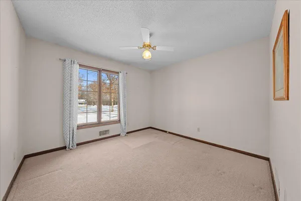 $569,000 | 9923 219th Street North, Forest Lake, MN 55025