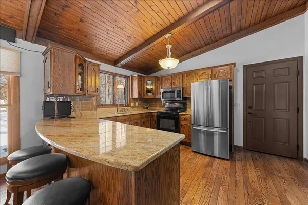 $569,000 | 9923 219th Street North, Forest Lake, MN 55025