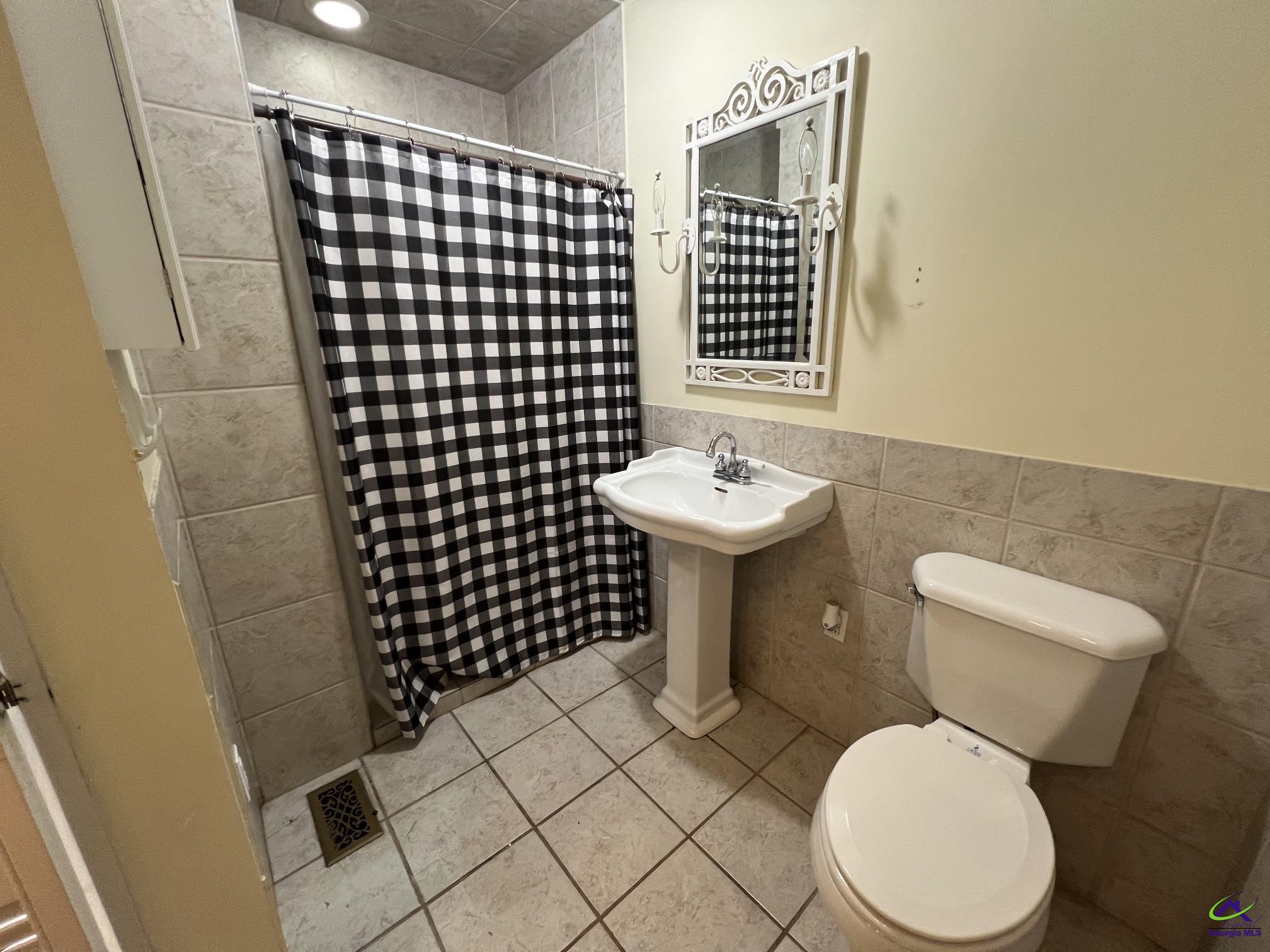 128 Rose Street Cochran, GA 31014 - Photo 14 of 28
