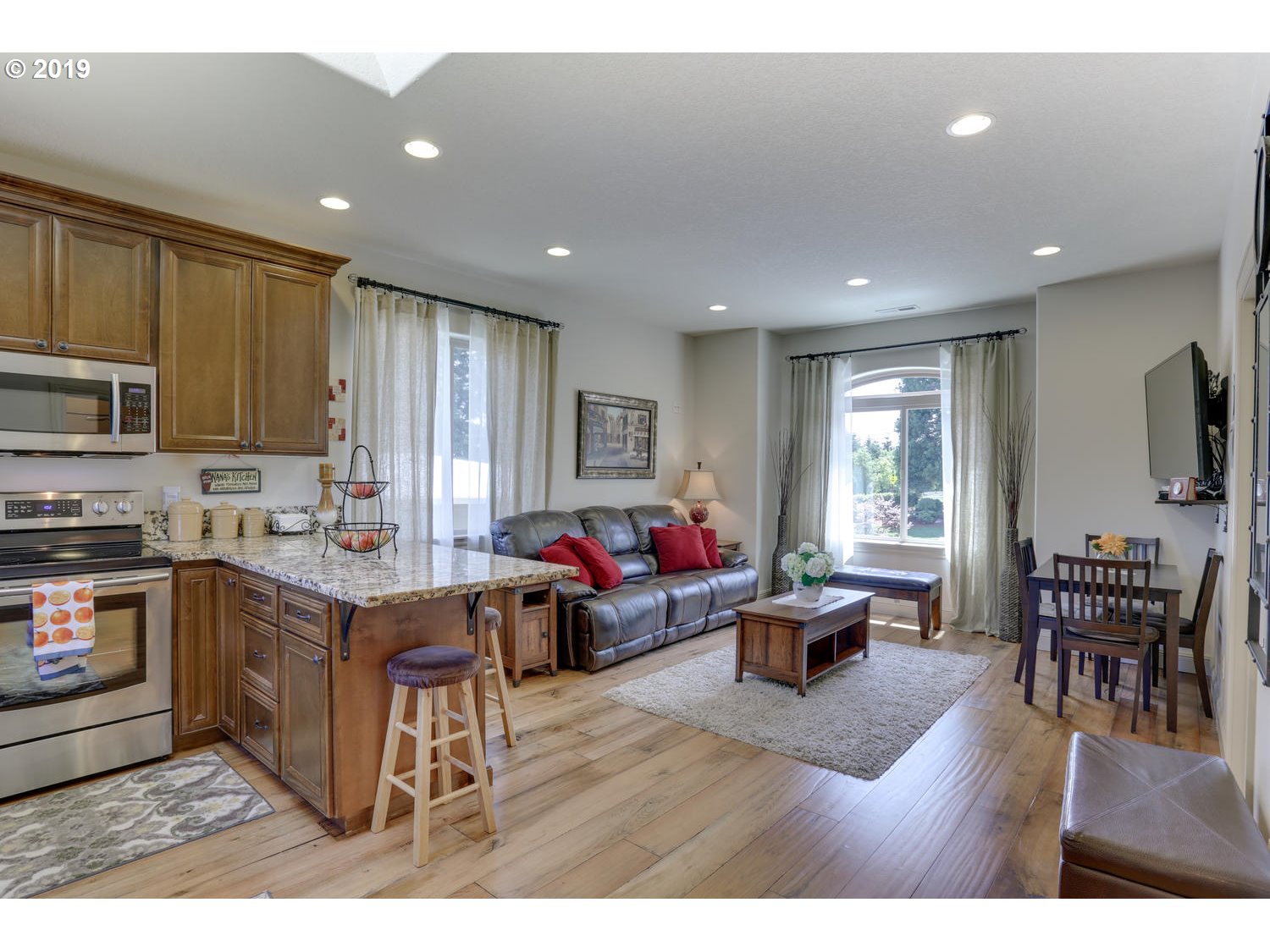 775 Southwest Schaeffer Road West Linn, OR 97068 - Photo 21 of 32 Gallery Image 21
