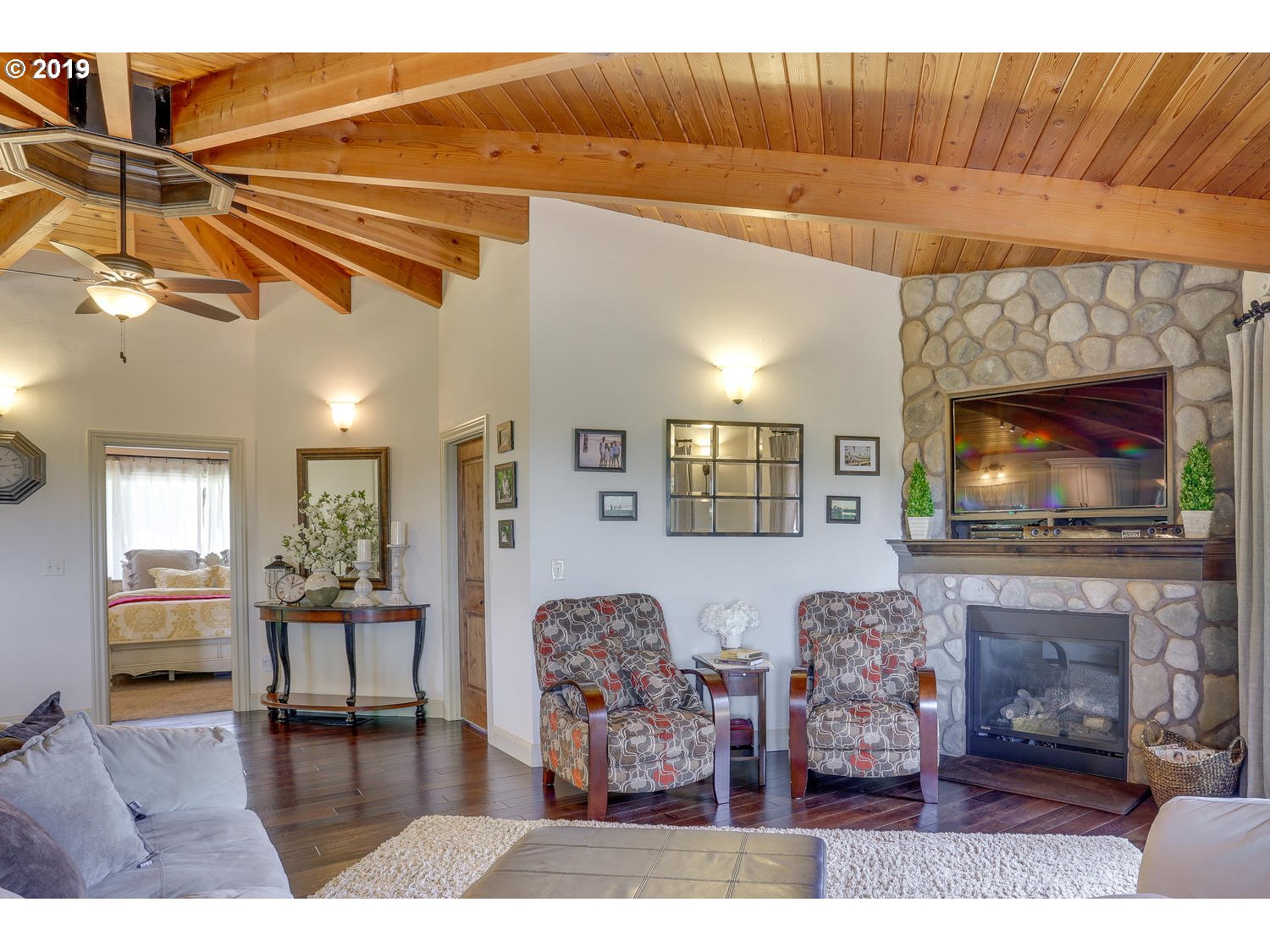 775 Southwest Schaeffer Road West Linn, OR 97068 - Photo 6 of 32 Gallery Image 6