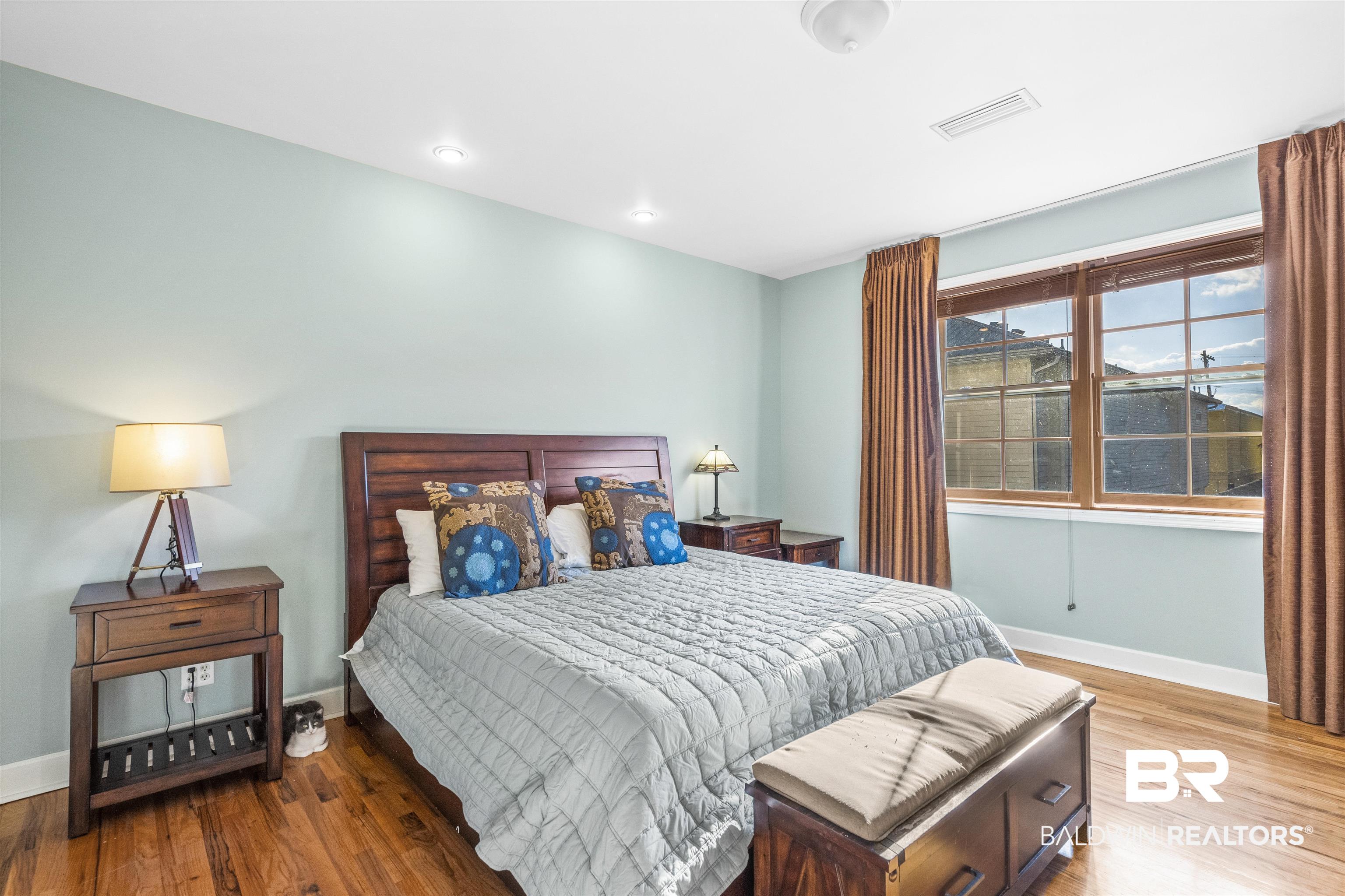 70 South Section Street, Unit 1 Fairhope, AL 36532 - Photo 8 of 21 Primary Bedroom