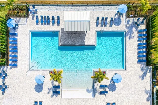 $364,999 | 616 Emerald Grv Drive, Apopka, FL 32703