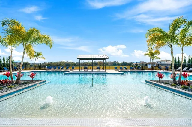 $364,999 | 616 Emerald Grv Drive, Apopka, FL 32703