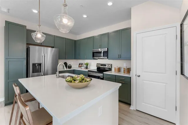 $364,999 | 616 Emerald Grv Drive, Apopka, FL 32703