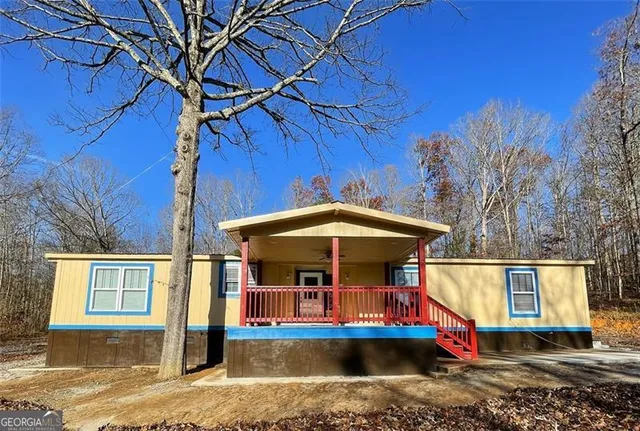 a view of outdoor space yard and patio