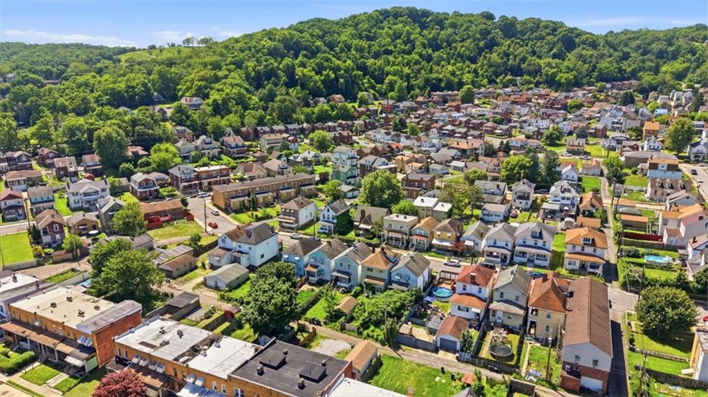1133 9th Street McKees Rocks, PA 15136 - Photo 4 of 27