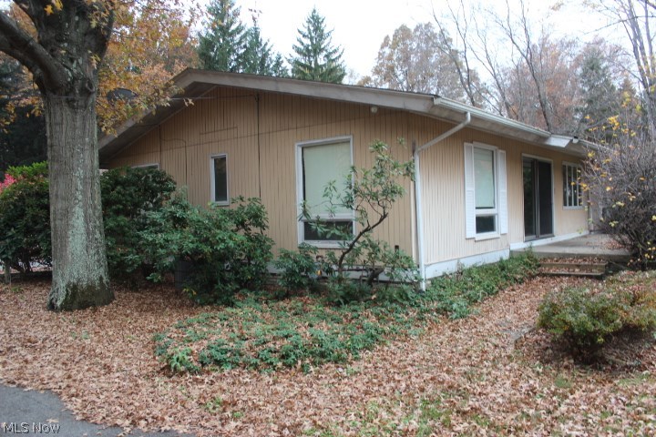 1427 Shaw Road Niles, OH 44446 - Photo 8 of 20 Gallery Image 8
