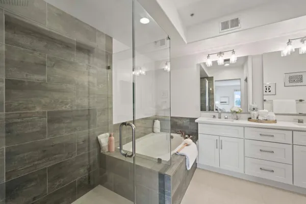 a view of walk in closet
