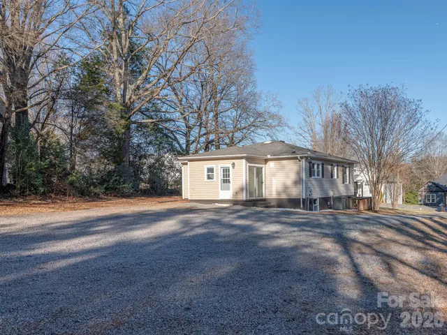 $284,998 | 3317 Eva Drive Northwest, Concord, NC 28027