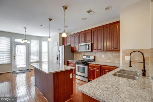 $3,650 | 4527 English Holly Drive, Fairfax, VA 22030