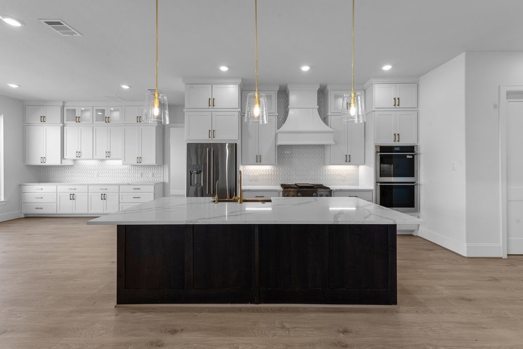 7703 Sparkle Dunn Court Fulshear, TX 77441 - Photo 4 of 20