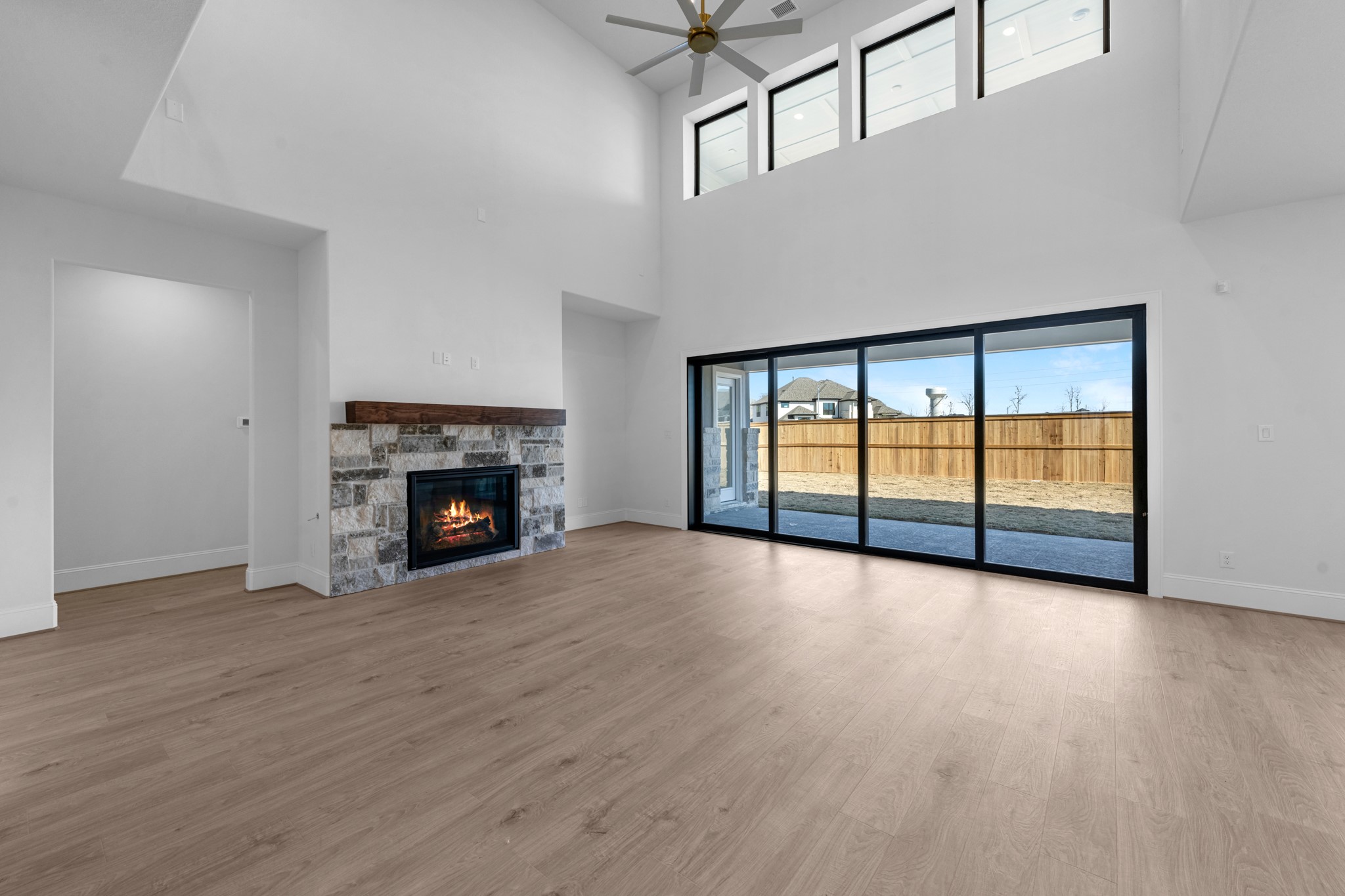 7703 Sparkle Dunn Court Fulshear, TX 77441 - Photo 8 of 20