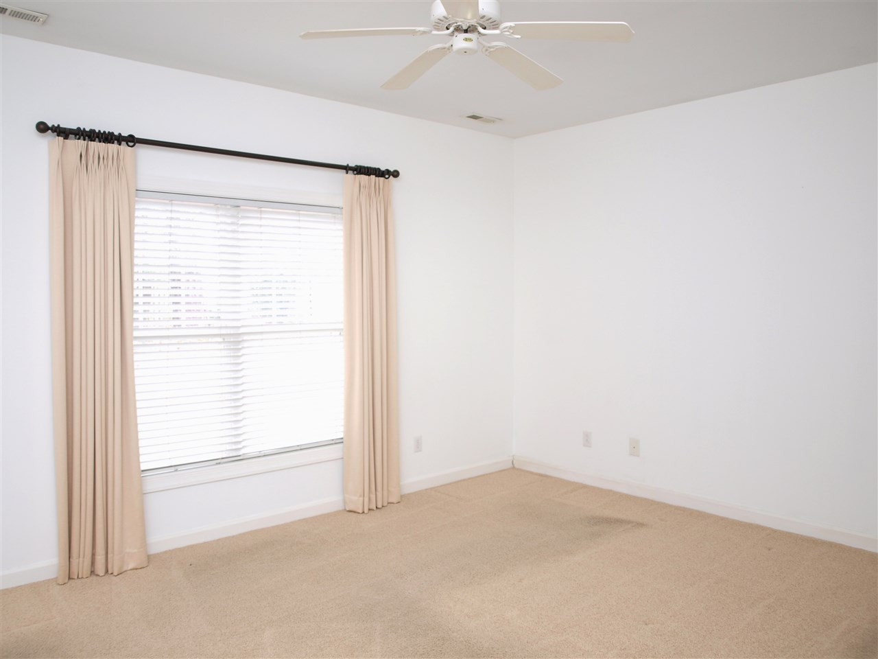 8736 Courage Court Raleigh, NC 27615 - Photo 9 of 21 Photo 9