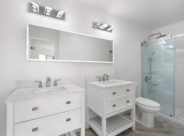 $3,700 | 7087 Camino Degrazia, Unit 141, San Diego, CA 92111