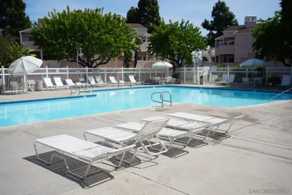 $3,700 | 7087 Camino Degrazia, Unit 141, San Diego, CA 92111
