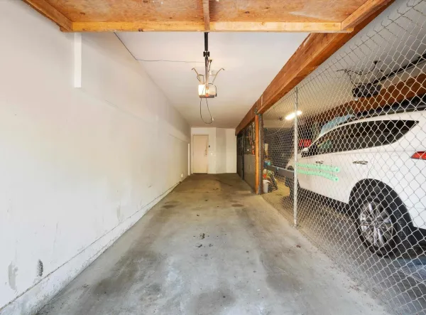 $3,700 | 7087 Camino Degrazia, Unit 141, San Diego, CA 92111