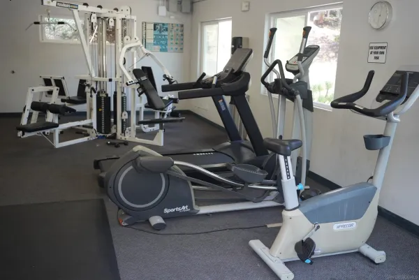 $3,700 | 7087 Camino Degrazia, Unit 141, San Diego, CA 92111