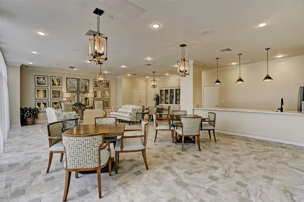 $595,000 | 2929 Buffalo Speedway, Unit A513, Houston, TX 77098
