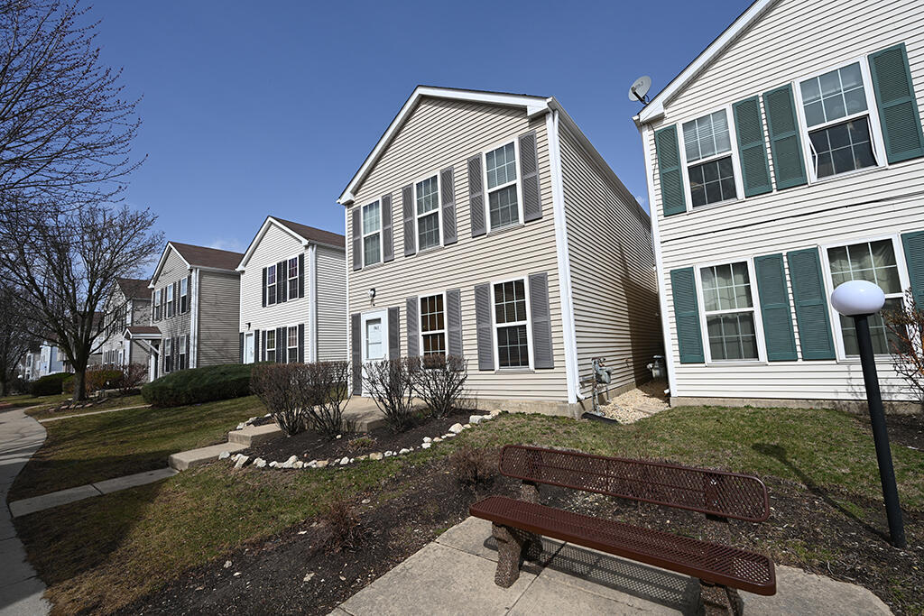 761 Serendipity Drive, Unit 6196 Aurora, IL 60504 - Photo 3 of 29