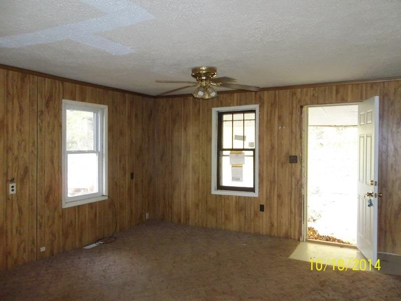 1611 Norman Road Norman, IN 47264 - Photo 6 of 11 Gallery Image 6