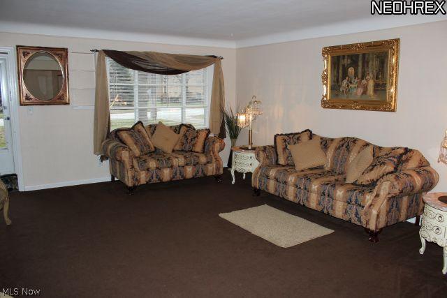 1578 Som Center Road Cleveland, OH 44124 - Photo 5 of 12 Gallery Image 5