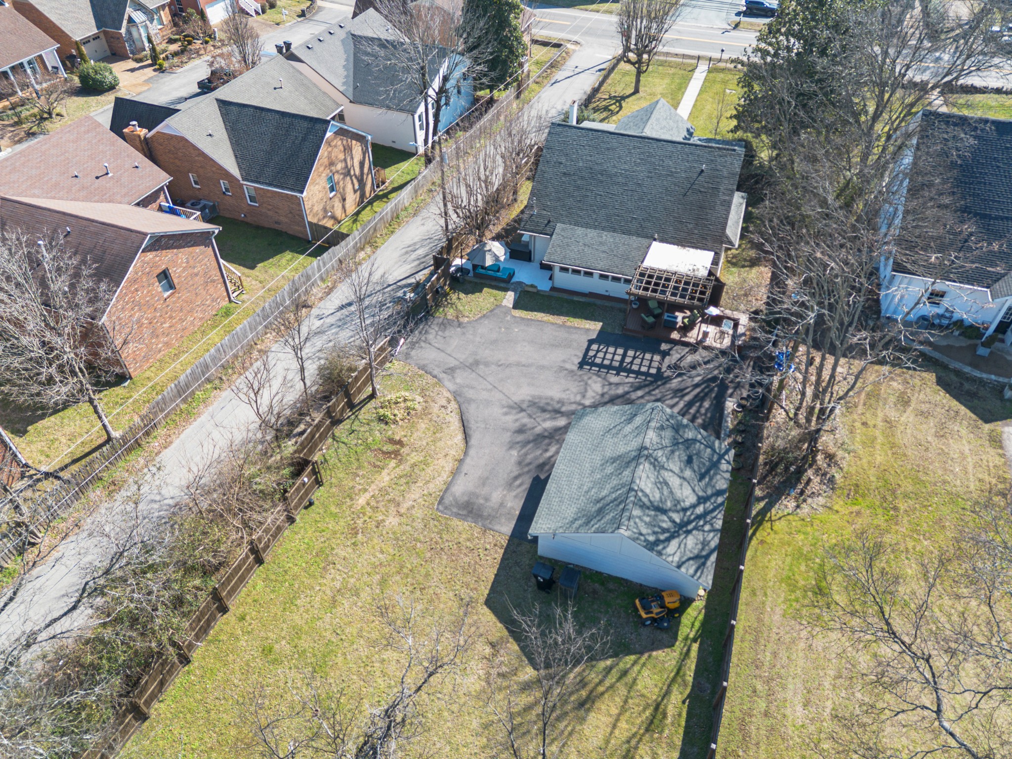 706 West 7th Street Columbia, TN 38401 - Photo 45 of 52 view of a swimming pool