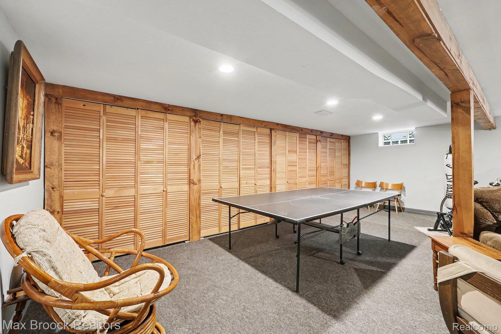 30615 Longcrest Street Southfield, MI 48076 - Photo 15 of 32 Finished Basement