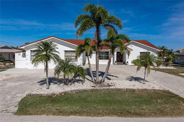 $819,000 | 136 Creek Drive Southeast, Port Charlotte, FL 33952