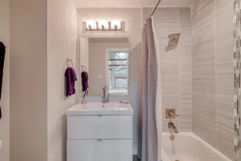 $1,225,000 | 209 El Paso Street, Austin, TX 78704