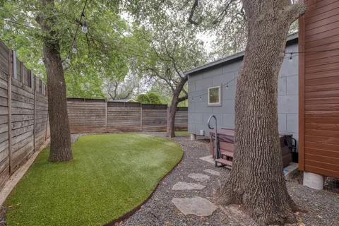$1,225,000 | 209 El Paso Street, Austin, TX 78704