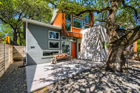 $1,225,000 | 209 El Paso Street, Austin, TX 78704