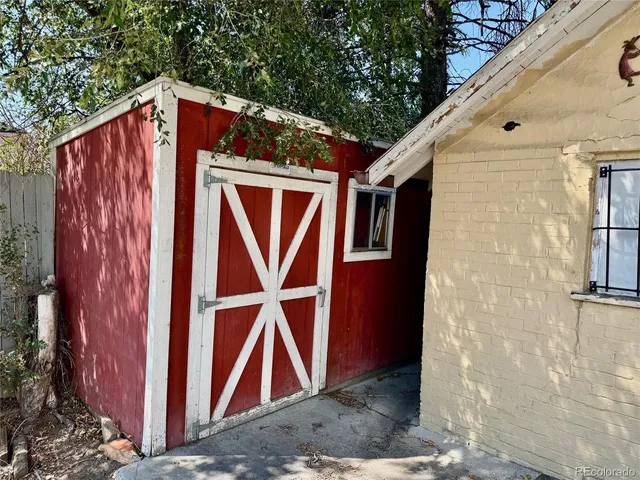 $685,000 | 4200 West Alameda Avenue, Denver, CO 80219