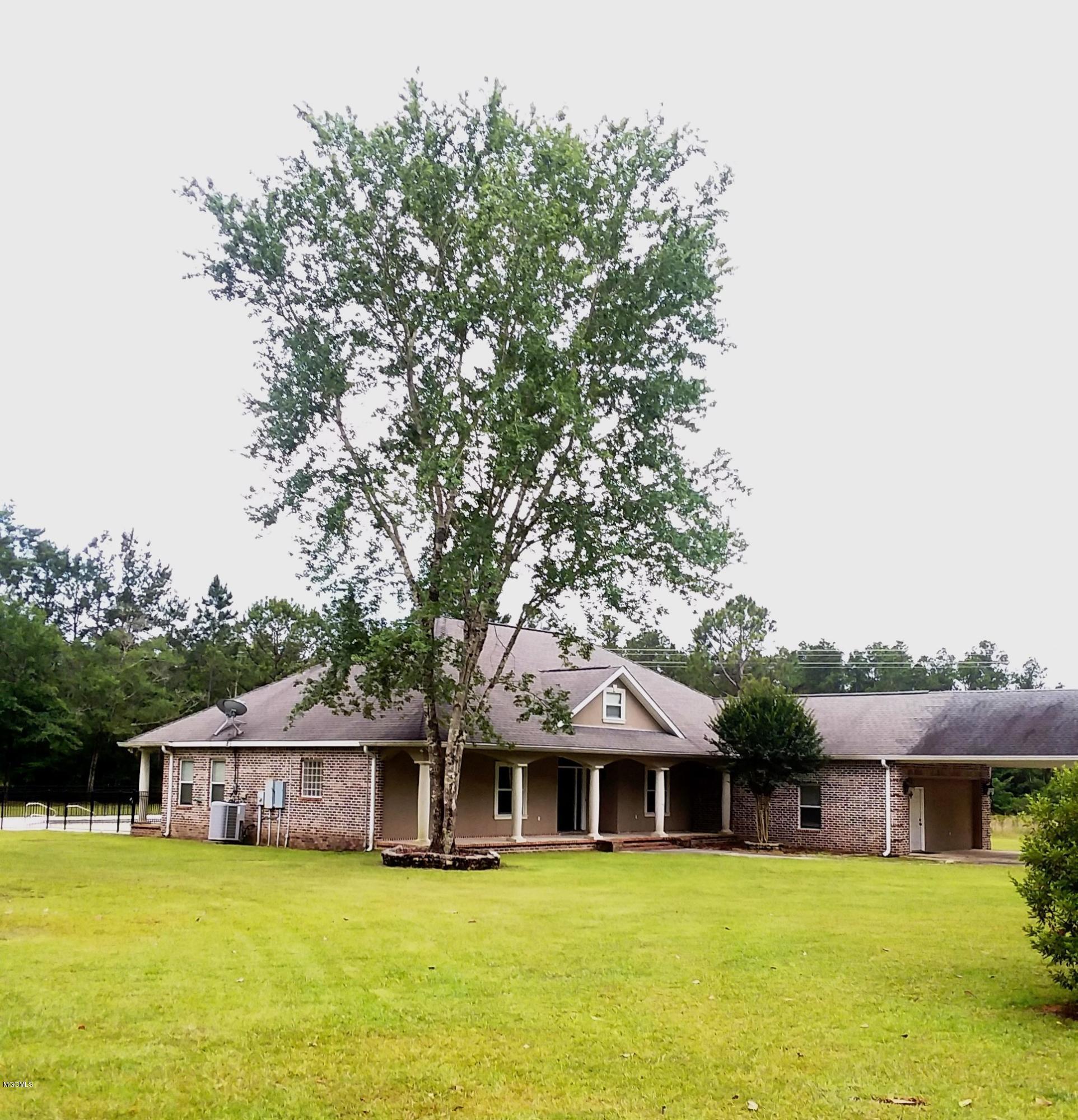 18640 White Plains Road Saucier, MS 39574 - Photo 5 of 37 Exterior Home Side View
