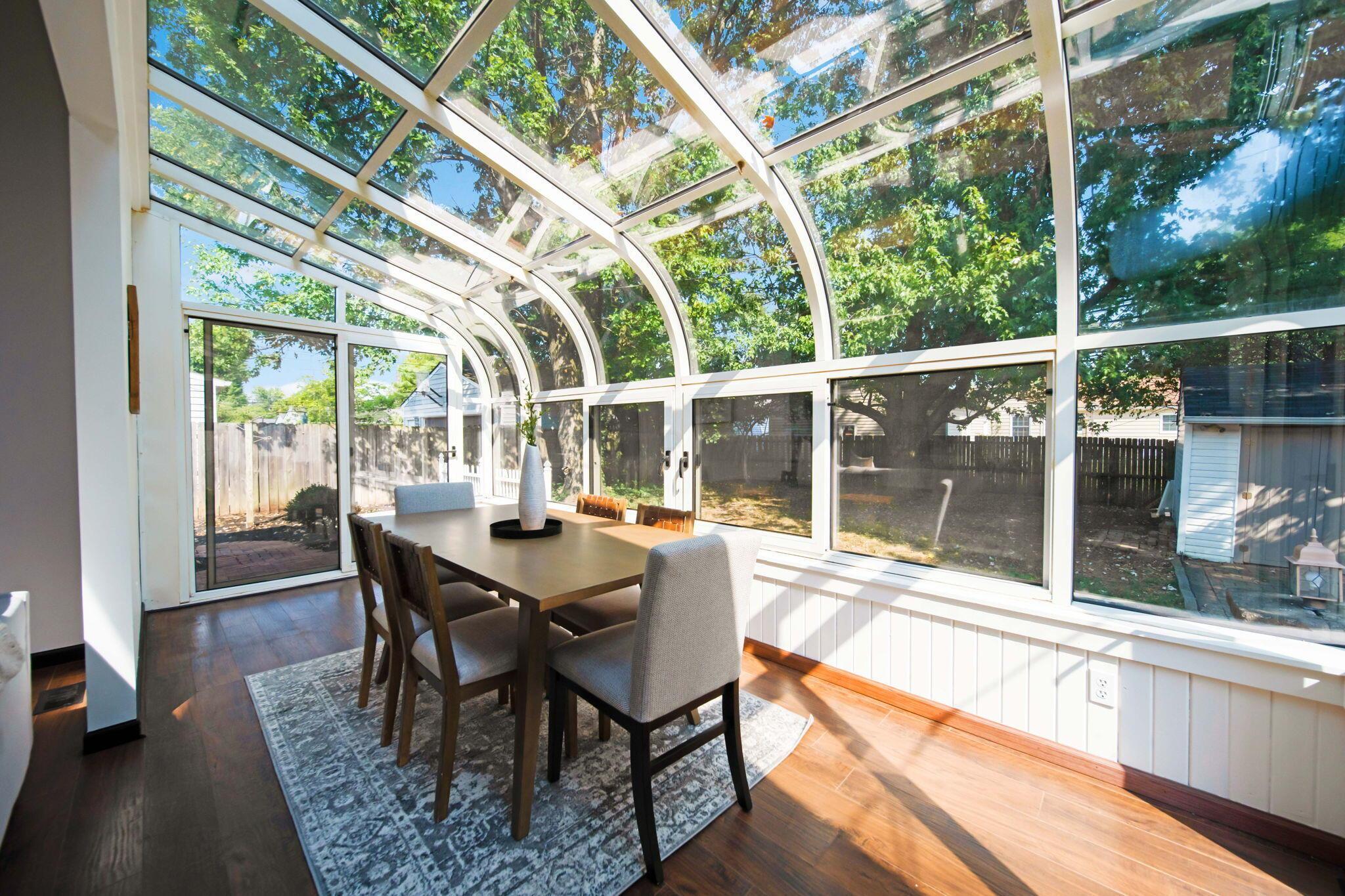 2202 Edgevale Road Columbus, OH 43221 - Photo 16 of 35 Solarium/Dining room