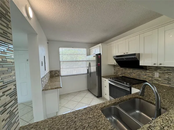 $280,000 | 6121 Balboa Circle, Unit 306, Boca Raton, FL 33433