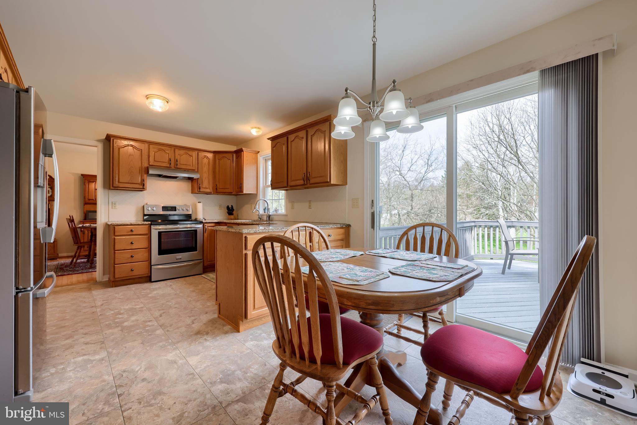 1063 Hearthstone Road Lancaster, PA 17603 - Photo 5 of 46 Gallery Image 5