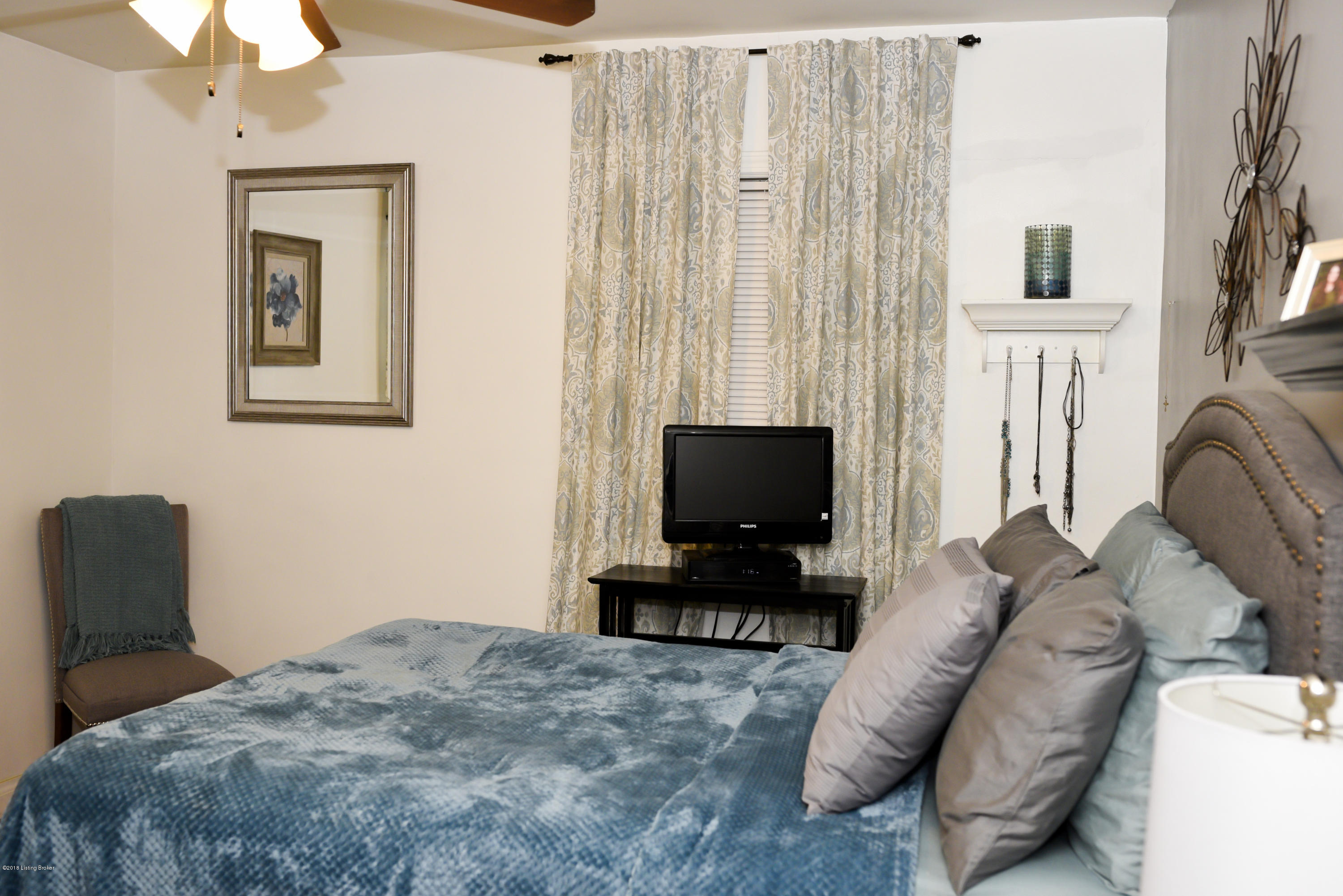 8200 Virginia Road Louisville, KY 40258 - Photo 27 of 50 Master bedroom 2