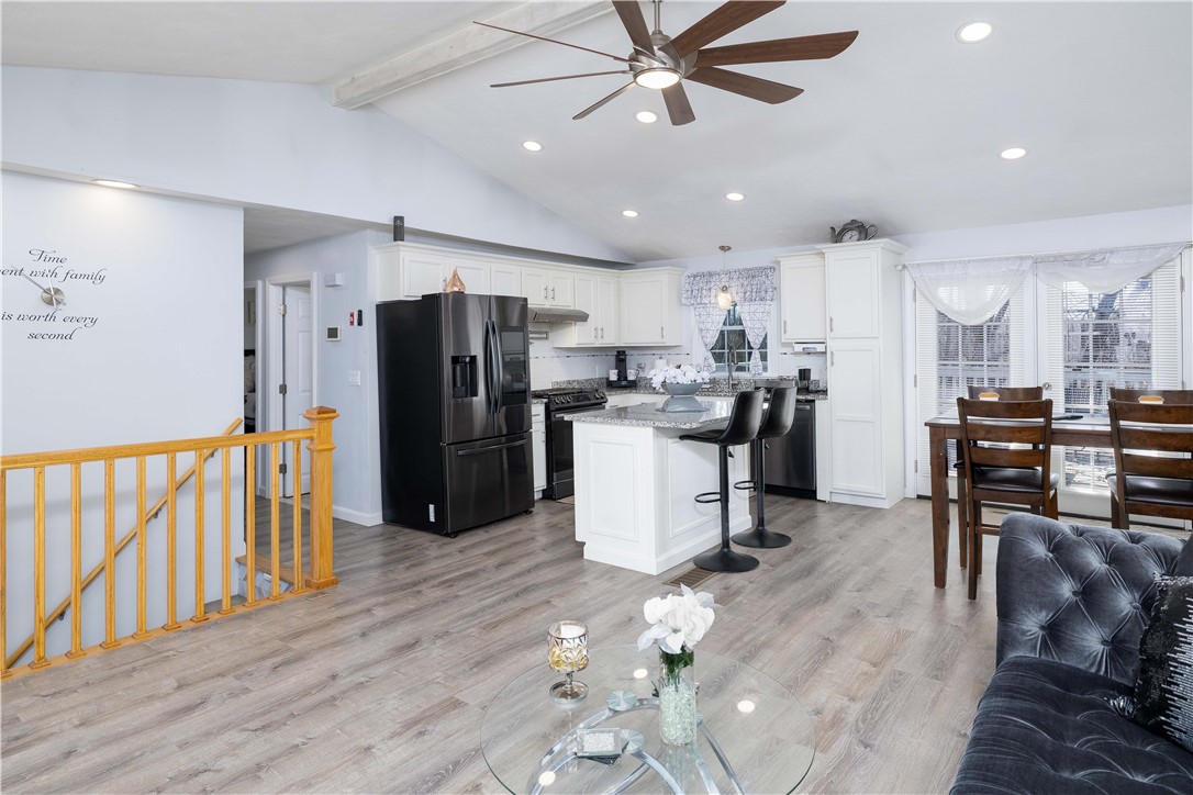 150 Hilton Road Warwick, RI 02889 - Photo 3 of 19