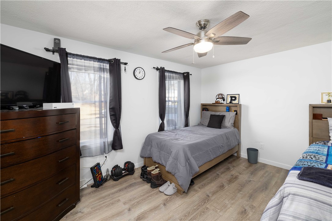 150 Hilton Road Warwick, RI 02889 - Photo 6 of 19