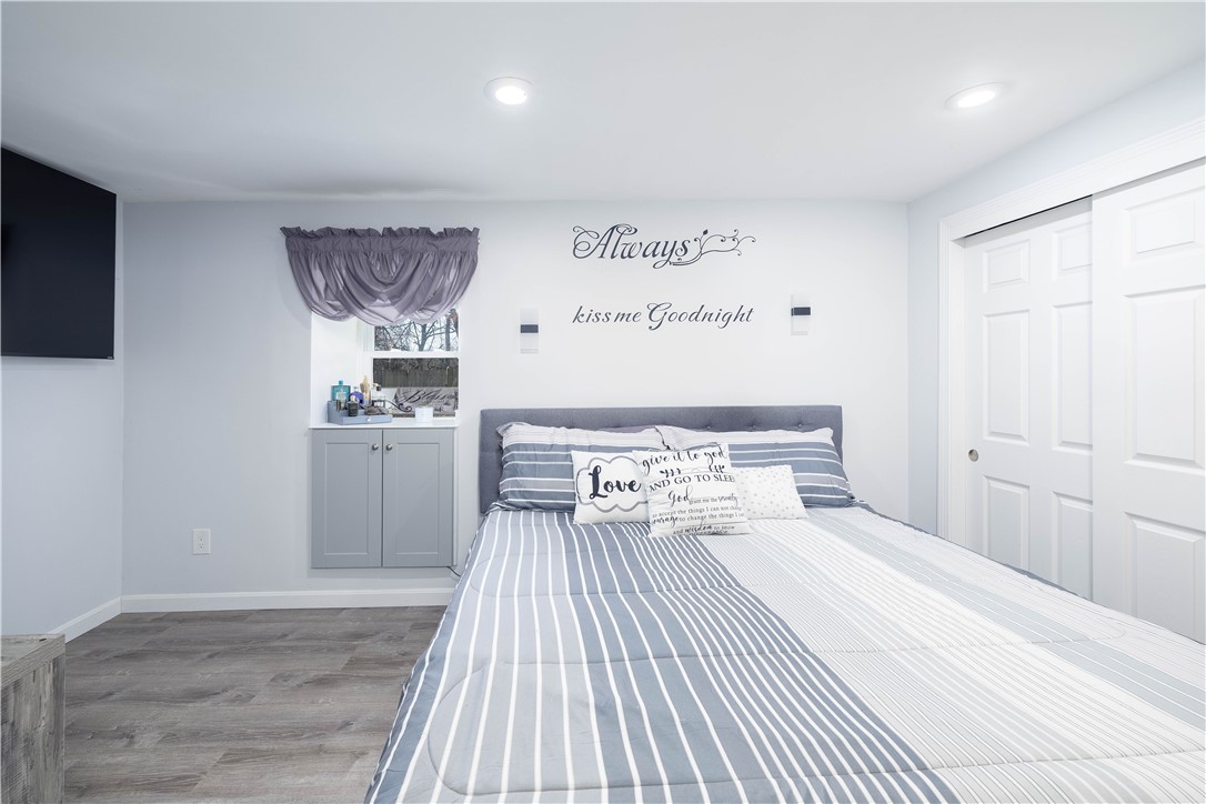 150 Hilton Road Warwick, RI 02889 - Photo 9 of 19