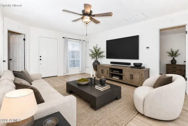 $1,495 | 20402 North 6th Drive, Unit 6, Phoenix, AZ 85027