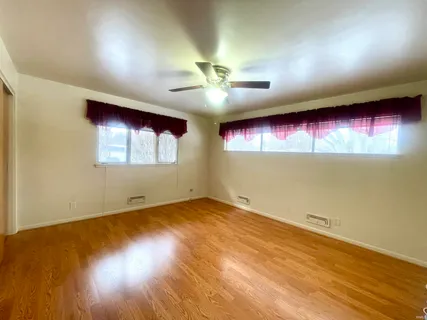 $255,000 | 3107 West Beechwood Avenue, Muncie, IN 47304