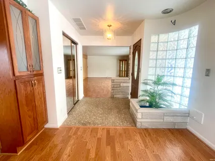 $255,000 | 3107 West Beechwood Avenue, Muncie, IN 47304